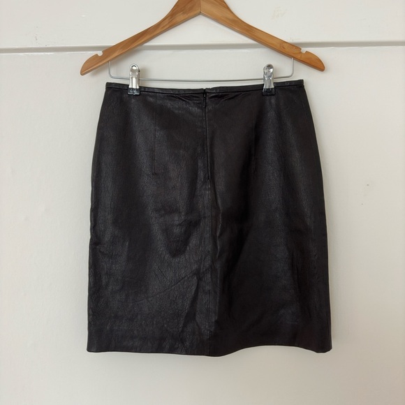 Theory Leather Pencil Skirt - Size 4 - Black - Picture 2 of 5